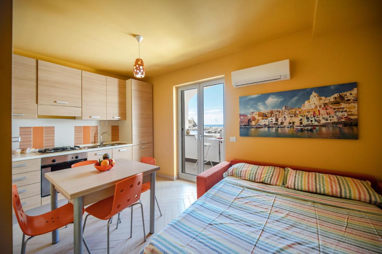Casa Cinzia In Marina Di Corricella Βίλα Προτσίντα Εξωτερικό φωτογραφία